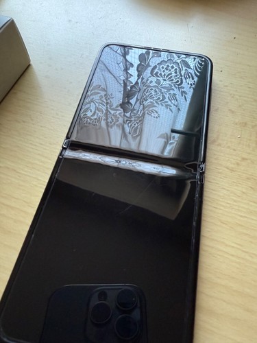 Samsung Galaxy Z Flip 5 128 GB schwarz - Bild 10 von 10