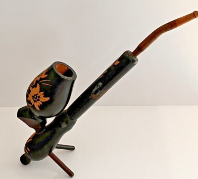 New CANADA Hand Carved Wooden Pipe Hooka Floral Carvings Stands on its Own VNTG