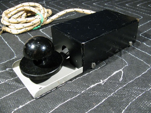 J-37 Key / WWII Era Key And Plug Assembly No. 9 v10.1 - Picture 12 of 21