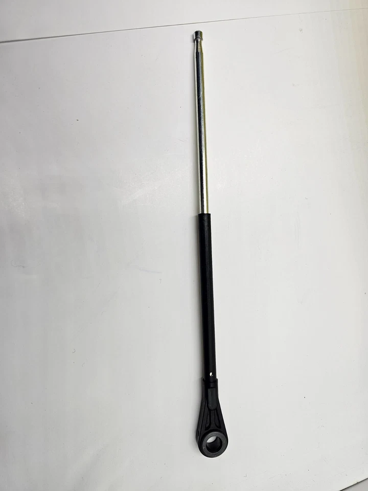 Cilindro maestro de embrague LuK LMC131 para Chevrolet S10 1983-1986, Chevrolet S10 Foto 3 de 4