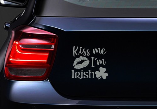 Kiss Me I'm Irish Saint Patrick’s Day Vinyl Decal Sticker - Imagen 8 de 9
