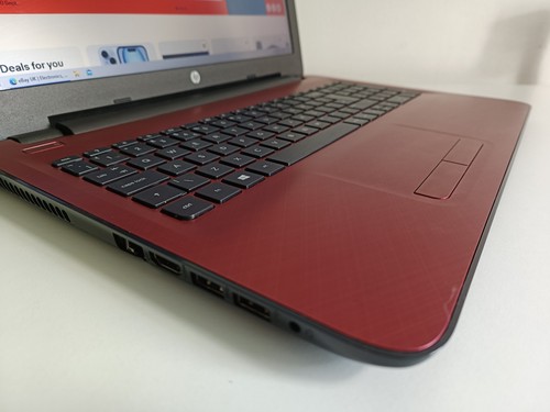 Quad Core AMD A6 CPU, 4GB RAM/1 TB HDD, HP Pavilion 15-af154as - Picture 7 of 12