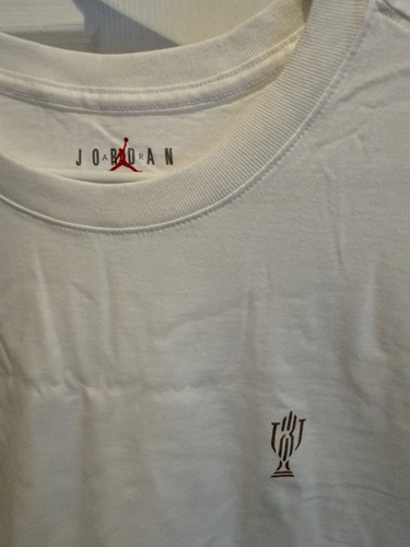 Air Jordan Men’s Trophy Room White & Gold T-Shirt Men Gr. Lg (Neu) mit Tasche - Bild 5 von 6