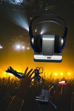JVC HA-W600RF Headband Wireless Headphones/Cradle - Tested  Working READ 
