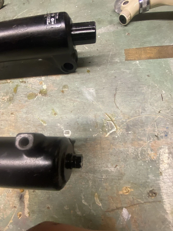 Fox 36 Rythm 27.5 160mm travel 2022 - Image 3 of 3