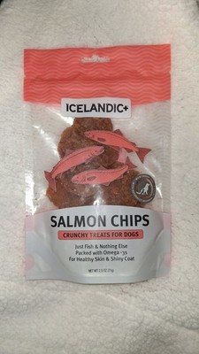 Icelandic Fish Chips Salmon 2.5oz Dog Treats for Medium-Large Dogs