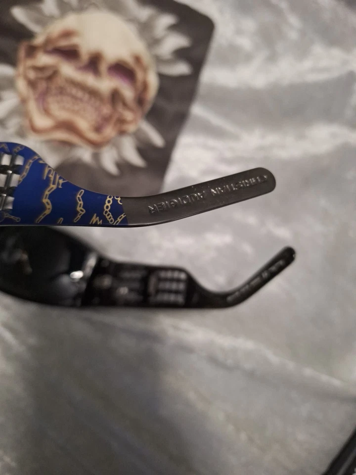 Gafas de sol Christian Audigier CAS 408 adornadas con estuche y tela vintage LE Foto 4 de 4