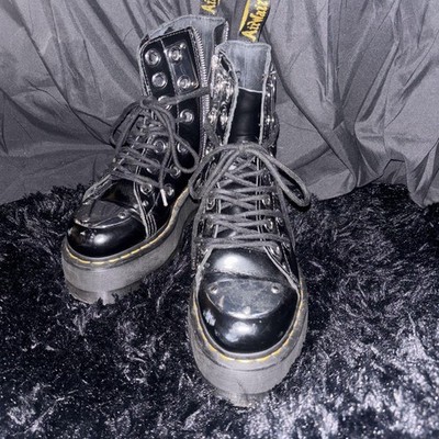 靴 Dr. Martens JADON MAX REBEL JADON MAX REBEL LEATHER PLATFORM BOOTS in Black | Dr. Martens