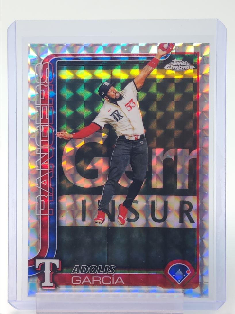 ADOLIS GARCIA 2025 TOPPS CHROME GEOMETRIC REFRACTOR Q2754