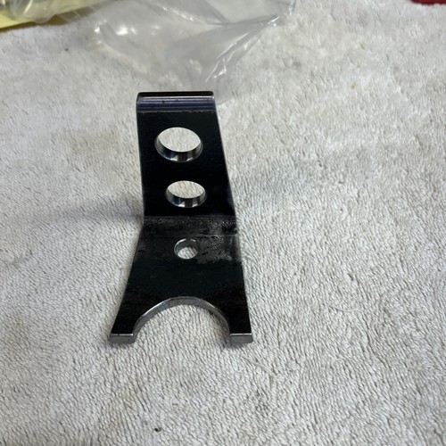 Distributor Hold down Clamp for Big Block Mopar Dodge 383 440 - Picture 3 of 4