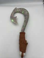 Disney Moana Maui Magical Fish Hook Lights Up