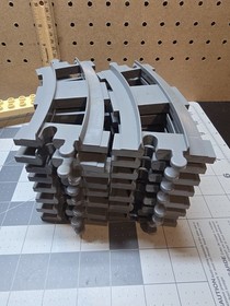 LEGO Duplo 2005 Thomas and Friends: Thomas Load And Carry Train Set Incomplete