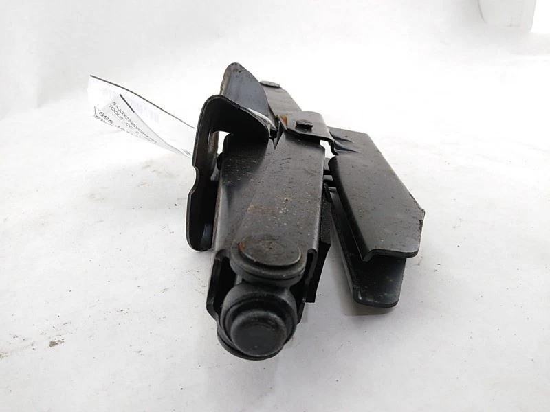 Kit de herramientas de cambio de neumáticos de repuesto de emergencia 97-06 Jaguar XK8 XKR Foto 2 de 4