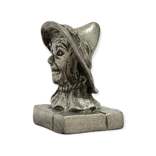 The Wizard of Oz Monopoly Replacement Game Piece Pewter Token Scarecrow - Picture 2 of 3