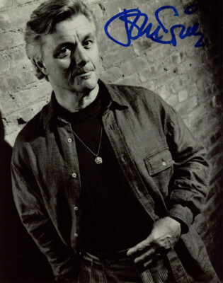 JOHN IRVING SIGNED 8x10 PHOTO CELEBRATED AUTHOR GARP CIDER HOUSE BECKETT BAS