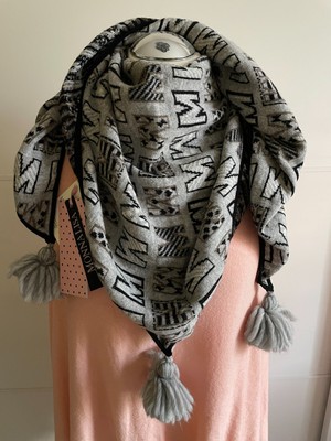 Monnalisa Dreiecktuch mit Quasten * Angora Anteil * NP 63  