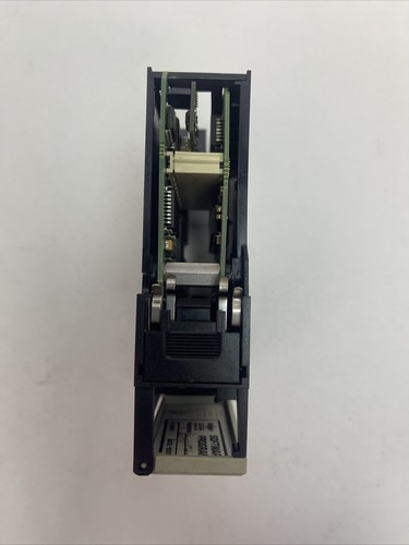 UNIDAD DE PROCESADOR LOGIX ALLEN BRADLEY 1756-L55 SER A F/W REV 1.4 1756-M13 SER A - Imagen 6 de 8