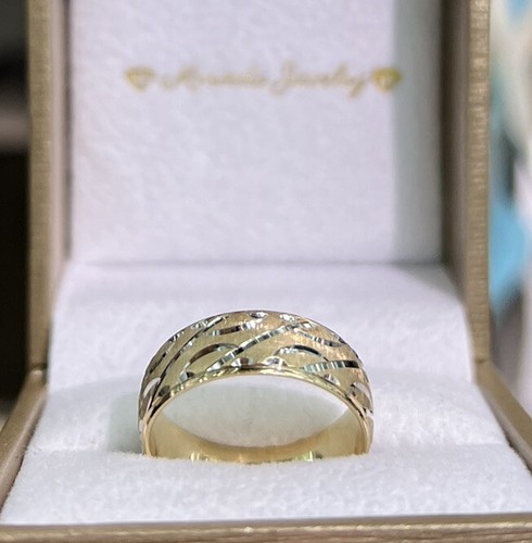 14k Solid Multi Tone Gold Shiny Band Ring. Sz 6. 3.75 Grams - Picture 3 of 7