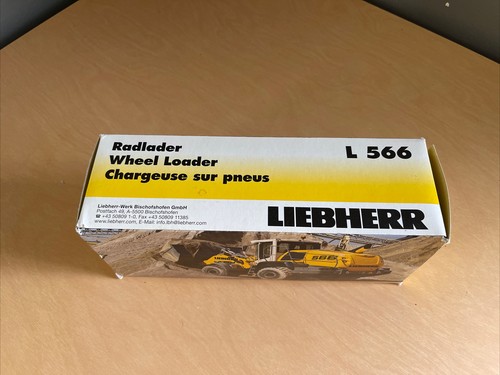 Conrad 2449.0 Liebherr L 566 Radlader Wheel Loader 1:50 NEW - Picture 2 of 7