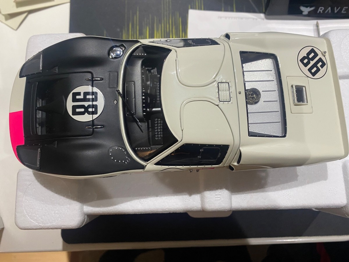 Exoto 1:18th Scale 1966 Daytona 24 Hours Ford GT40 MK II #98 Exoto 1:18th Scale 1966 Daytona 24 Hours Ford GT40 MK II #98