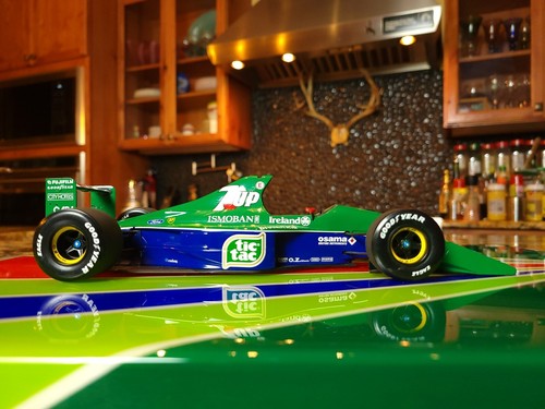 1/18 Jordan 191 F1 Michael Schumacher #32 Minichamps Wall Art Model Mount - Picture 13 of 16