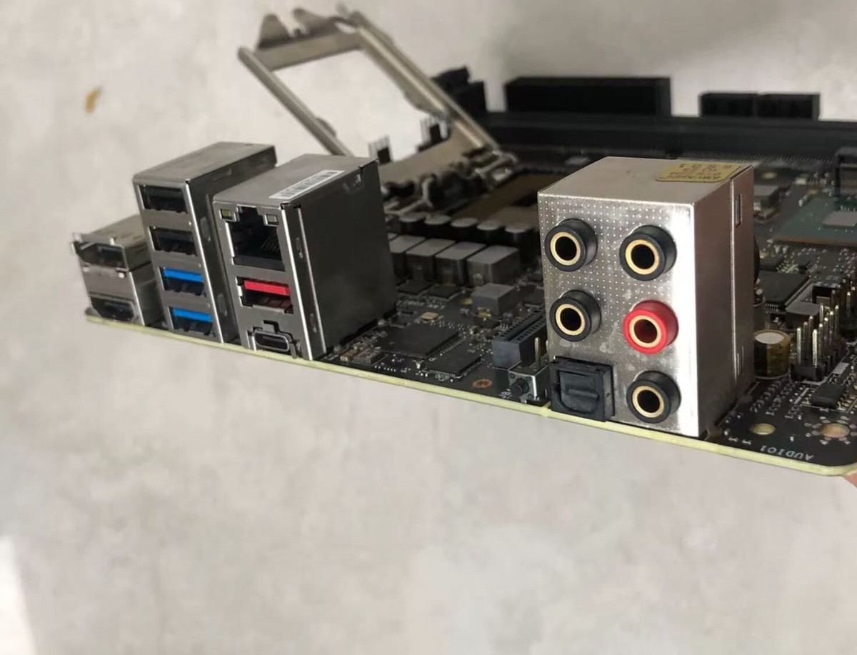 MSI Trident X 10th Creator P100X MEG Z490I MS-7C77 -B929