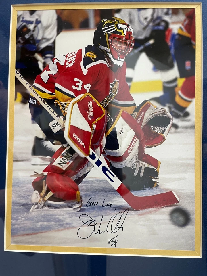 Fotografía firmada por John Vanbiesbrouck y tarjeta coleccionable firmada enmarcada 12X19 Foto 4 de 4