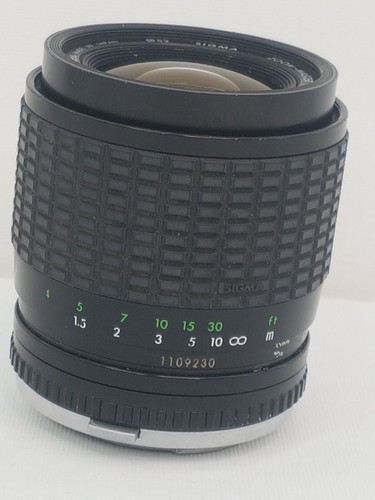 Sigma Zoom Master F28-4 - f=35x70mm Dia 52 Lens Multi-Coated Made in Japan - Picture 4 of 6