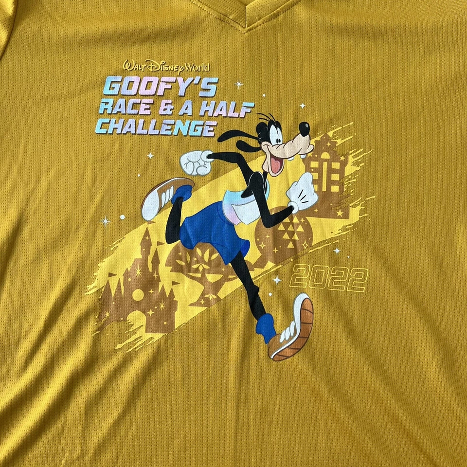 Run Disney Marathon Race Shirts 2020 2022 Women’s Medium Goofy Half  Lot of 5 - Image 3 of 4