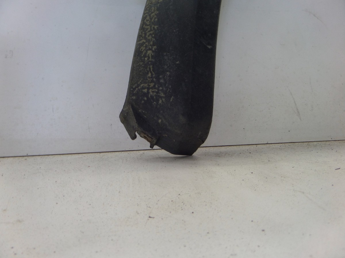VW Jetta GTX 2L 16V Left Rear Wheel Arch Exterior Trim MK2 85-92