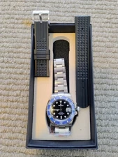 Nh35 40mm Automatic Dive Watch. 120 click blue ceramic bezel. Adj clasp