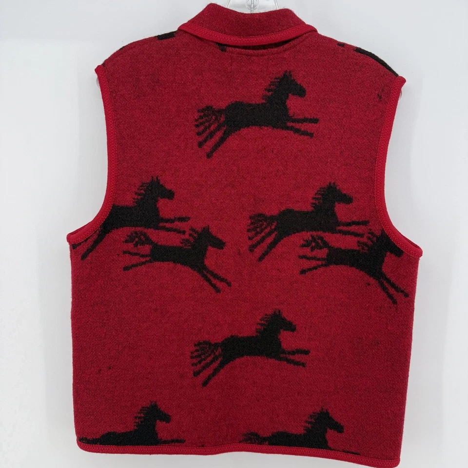 Vintage 100% Boiled Wool Red Vest Horses Size Medium Equestrian Royalcore Black - Image 3 of 4