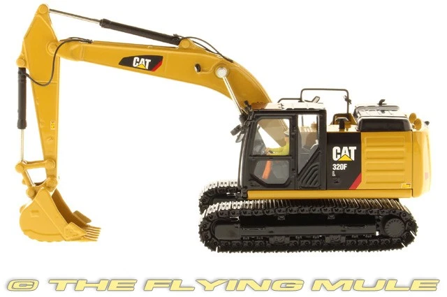 Diecast Masters 1:50 320F Excavator - Image 3 of 4