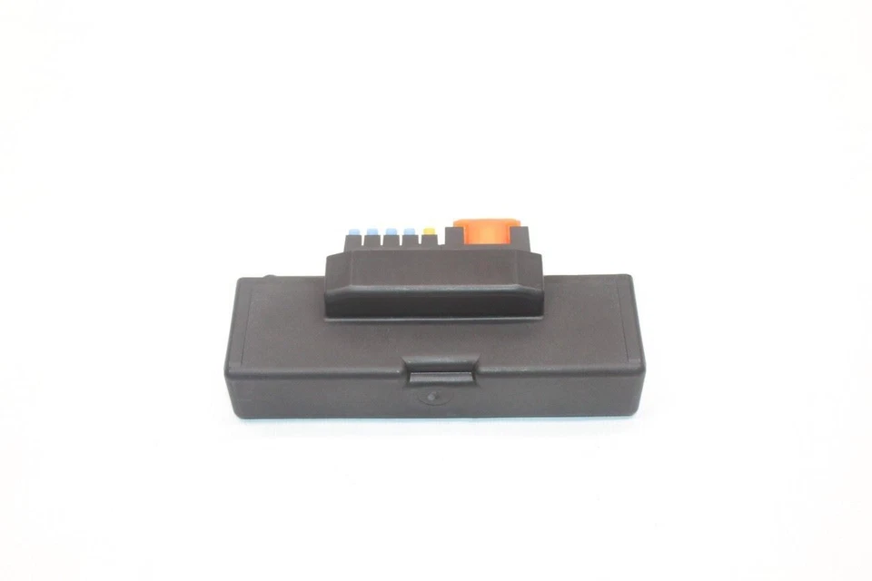 2004 CHRYSLER CROSSFIRE ZH COUPE #384 MÓDULO DE RELÉ DE GERENCIAMENTO DE MOTOR CAIXA DE FUSÍVEIS - Imagem 4 de 4