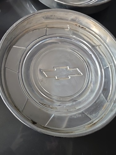 (4) OEM 1973-1987 Chevy Pickup Truck Squarebody Dog Dish Hubcaps C10 K10 1500  - Picture 8 of 10