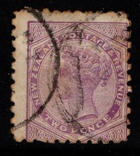 New Zealand 1882 1891 1895 1900 Queen Victoria 2d Two Pence perf 10 SG219 Used