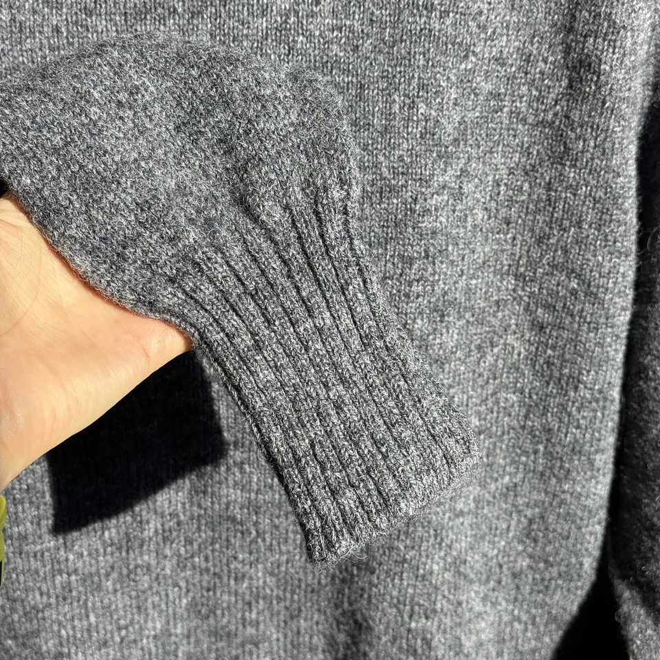 L.L. Bean Men’s XL Vintage 100% Pure Wool Sweater Gray Made in England Crewneck - Image 4 of 4