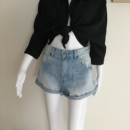 Rolla’s high rise relaxed dusters shorts/Excellent preloved condition/Size 8/26