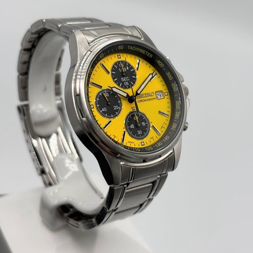 Seiko Chronograph 7T92-0BA0 Quartz Yellow Dial Date Men's Watch - Picture 3 of 8