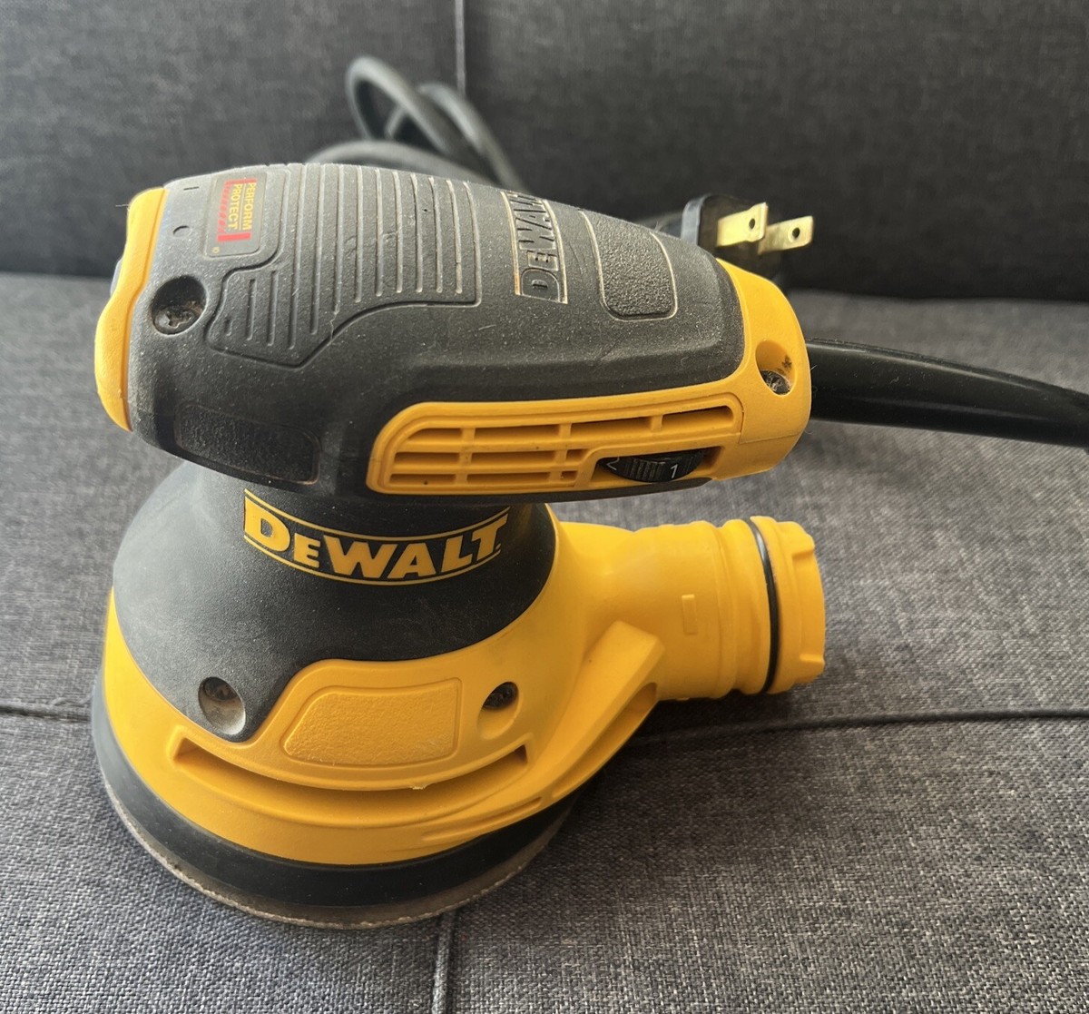 DeWalt DWE6423 Corded Random Orbit Palm Sander | eBay