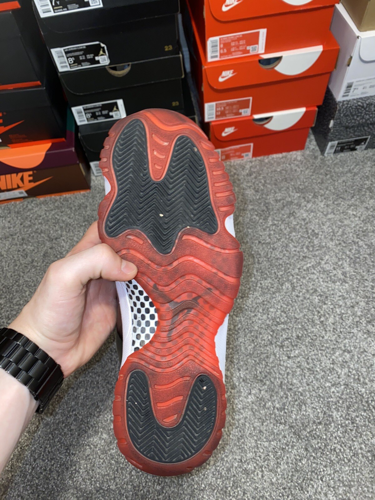 bred 11s black and red