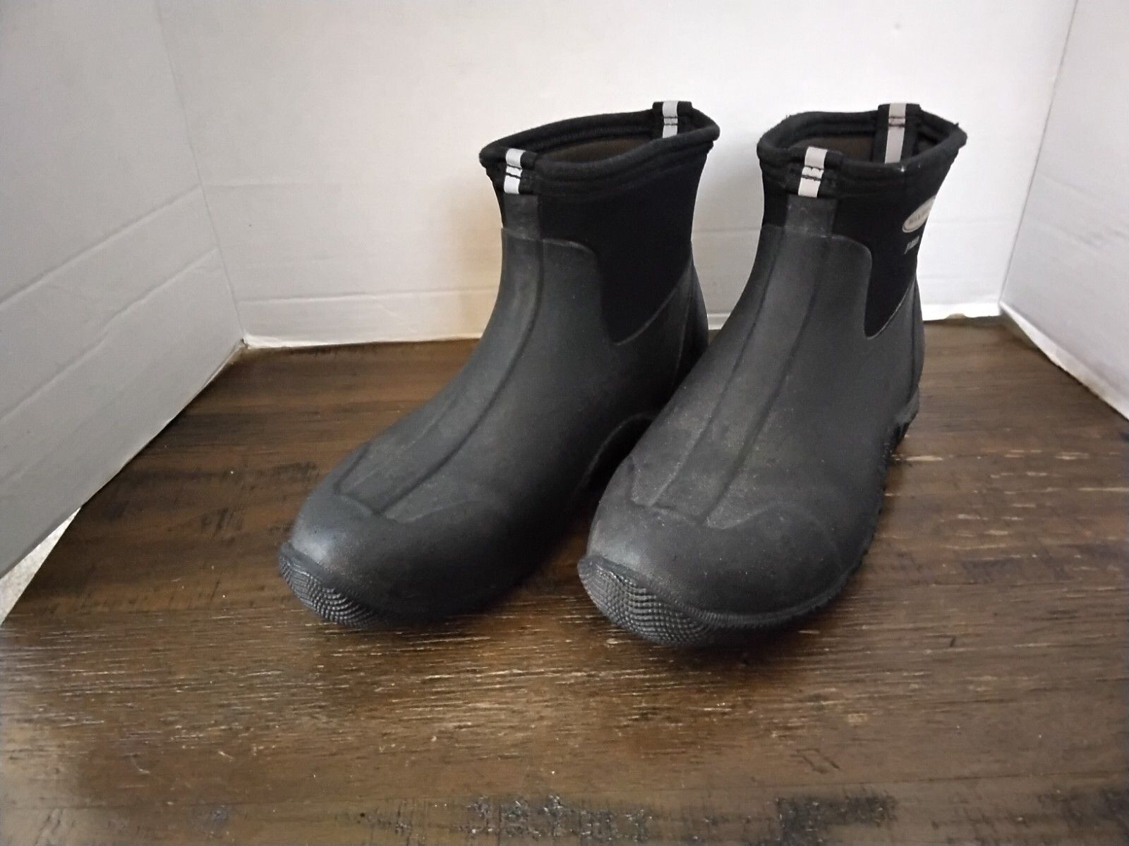 THE ORIGINAL MUCK BOOT CO JOBBER WATERPROOF BOOTS Mens 7/7.5 Women’s 8/