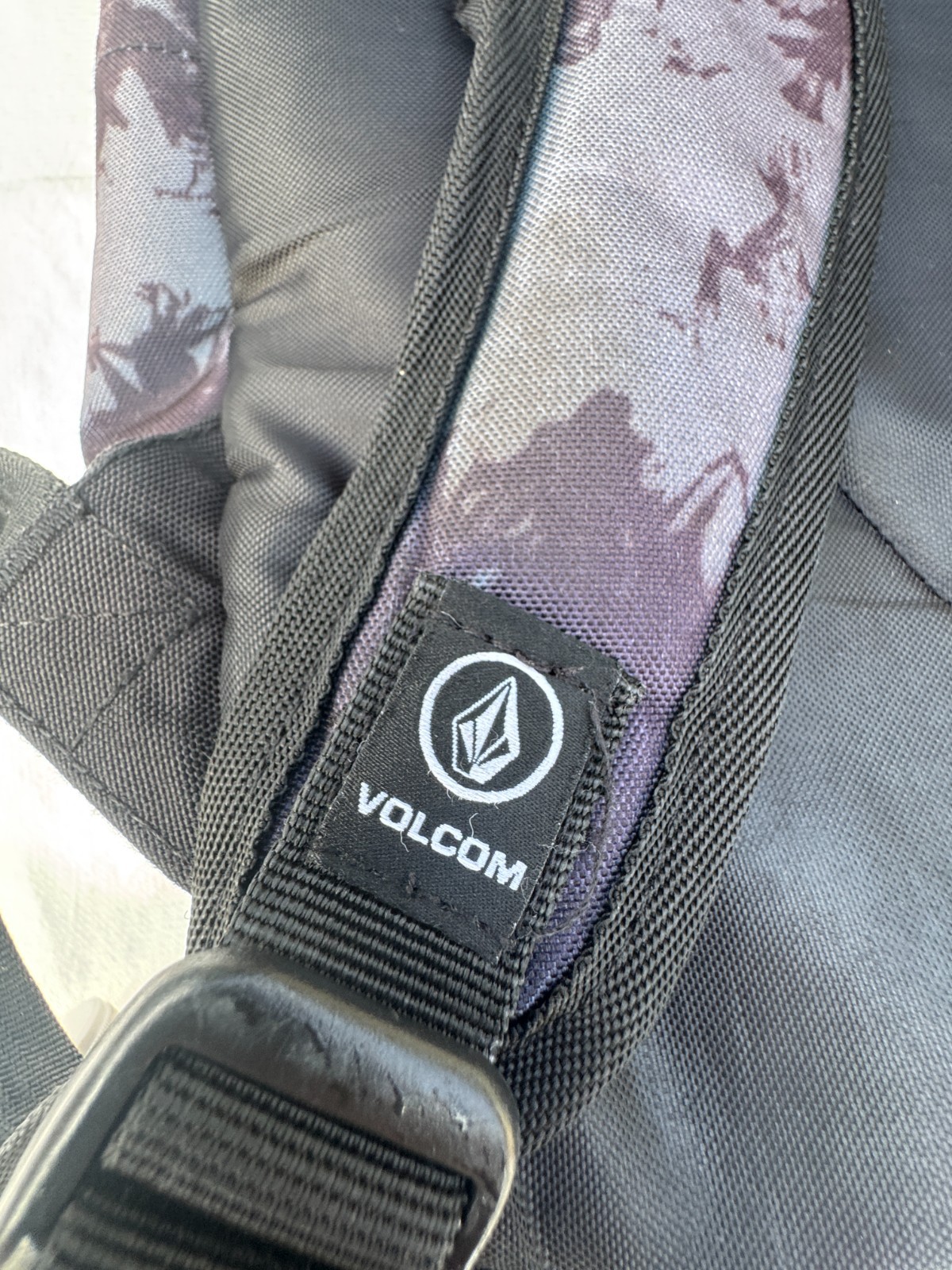 Volcom Backpack Gray/Black Tie Dye Camo Skate Sch… - image 6