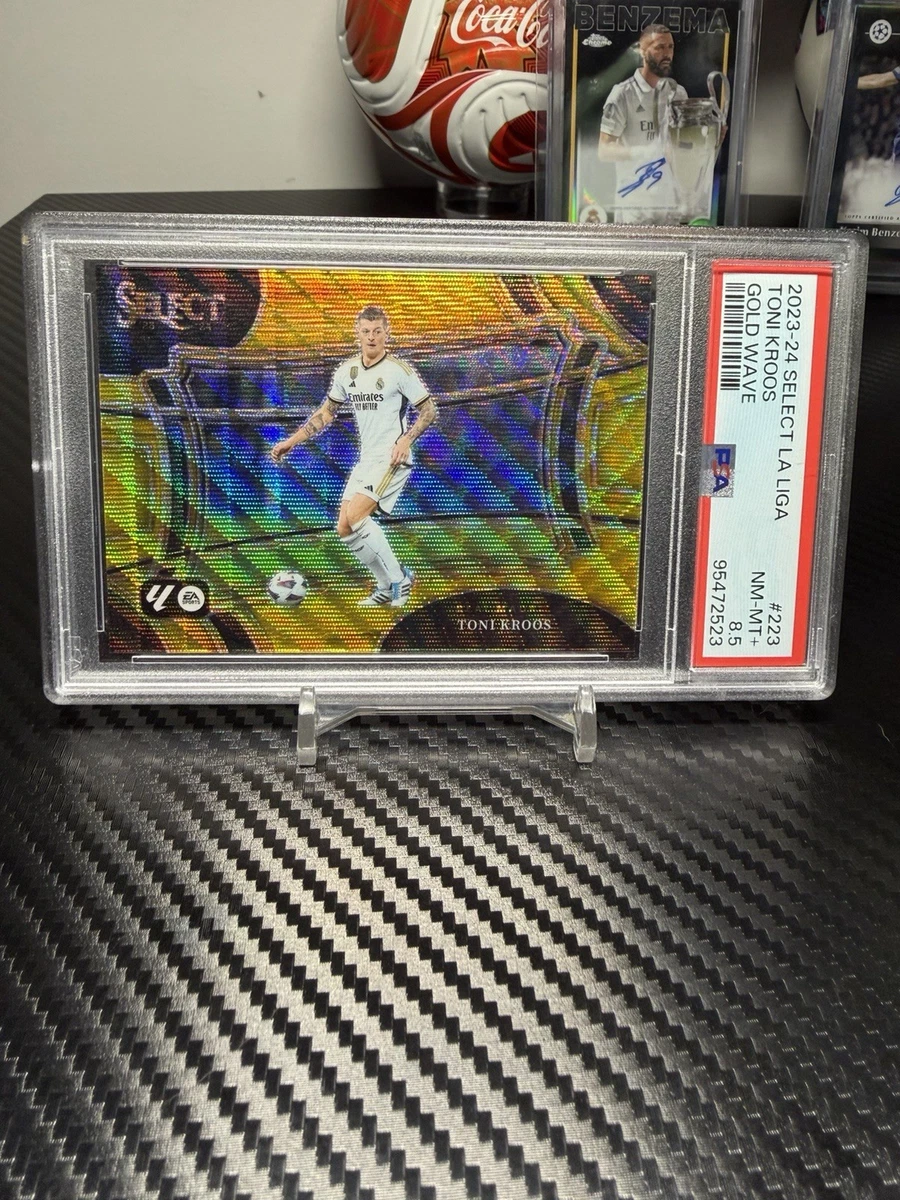 Preços baixos em Panini Futebol Real Madrid Sports cartas