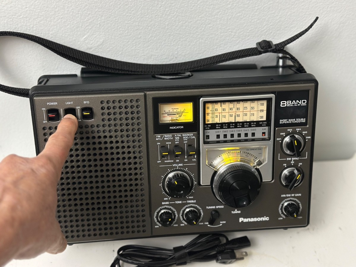 Panasonic RF-2200 FM Radio for sale online | eBay