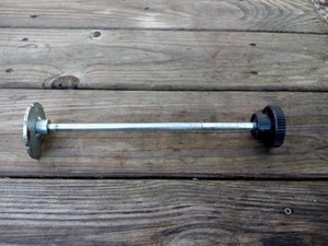 Advance Carpetriever 28 HEIGHT ADJUSTMENT ARM/KNOB – OEM