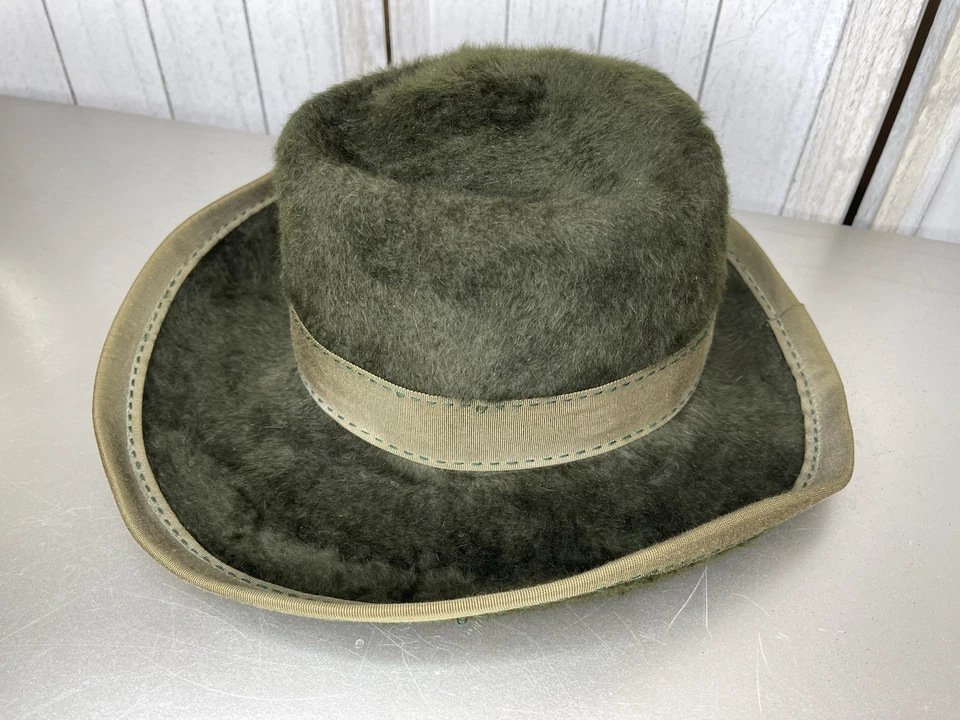 Sombrero Halston Años 70 Verde Vintage Para Mujer Suave Retro Borde de Felpa Años 70 Disco Boho Foto 3 de 4