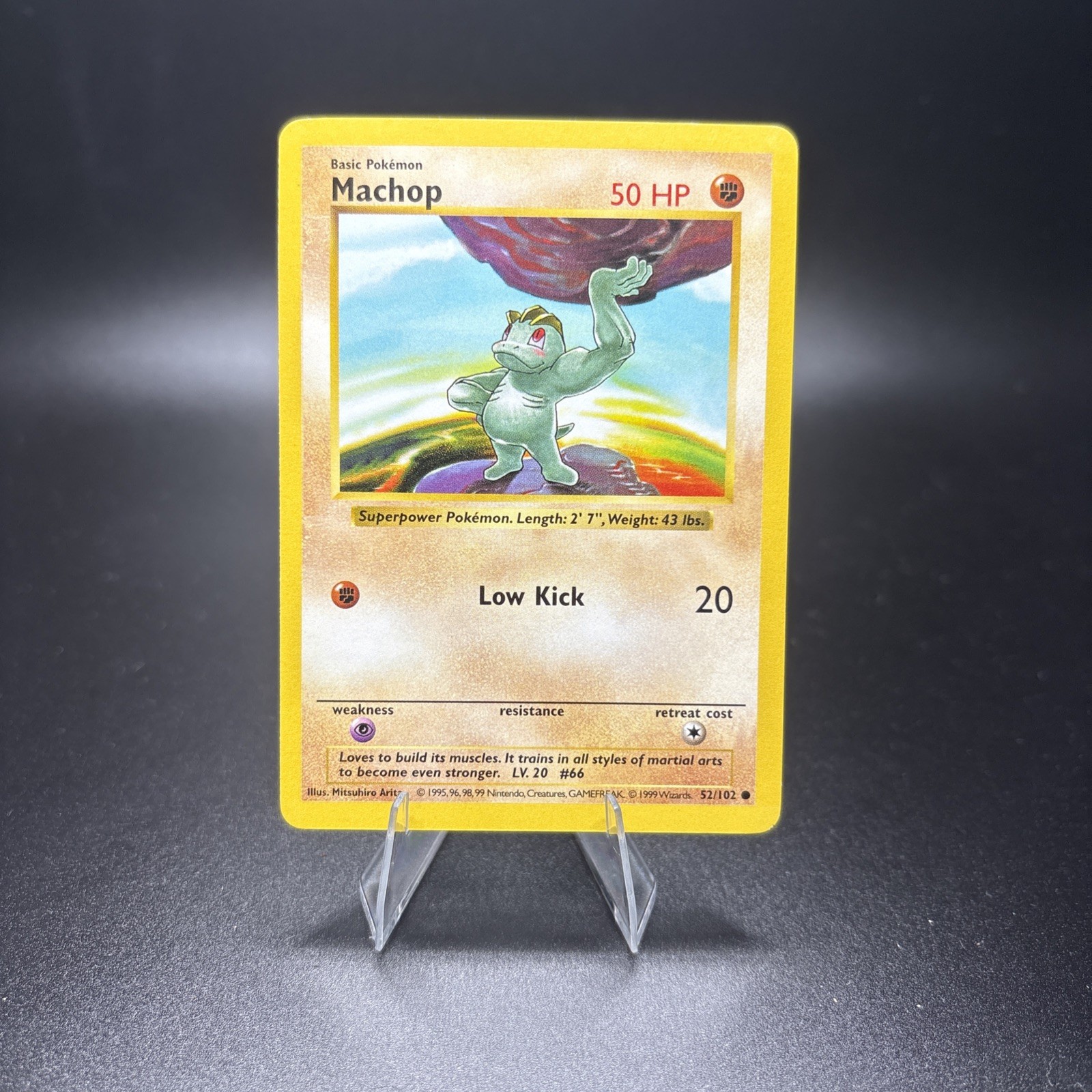 Pokemon MACHOP 52/102 Shadowless (1999 Base Set) LP/NM