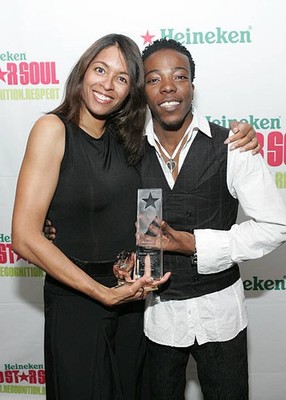 Madison & Peven Everett winner of the Independent Achiever Award Old Photo