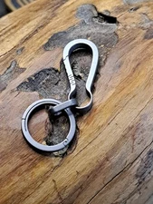 EDC Minimalist Mini Titanium Carabiner  Quicksnap Keychain 